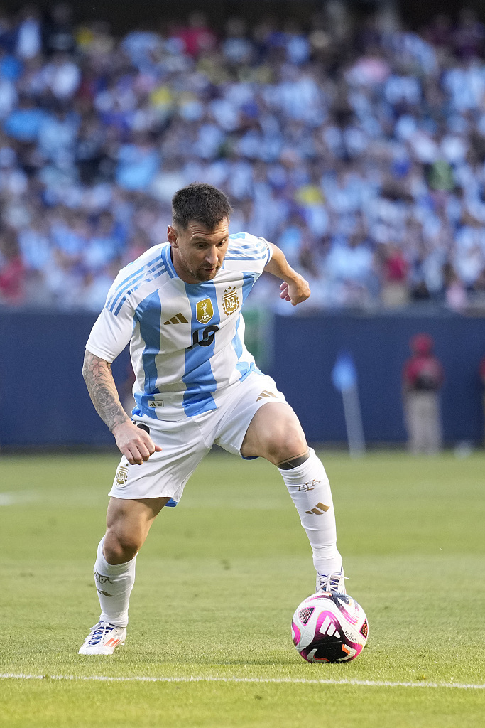 埃基蒂克精准助攻 维尔茨单刀破门