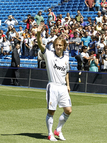 抵达海口！国安旧将与球队汇合