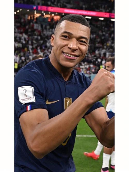 综合体育战绩对比分析 历史与现实交叉解读