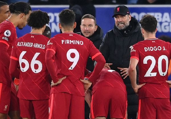 周淑怡时隔8个月，再次在短视频更新，结果评论区全是要取关的网友